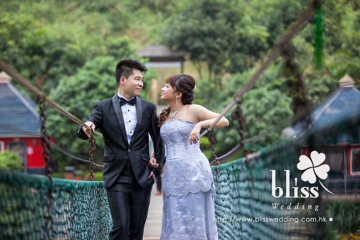 Bliss Wedding 以專業婚紗攝影態度，時尚婚紗攝影風格，吸引婚紗攝影價錢，讓你享受不一樣的婚紗攝影服務。